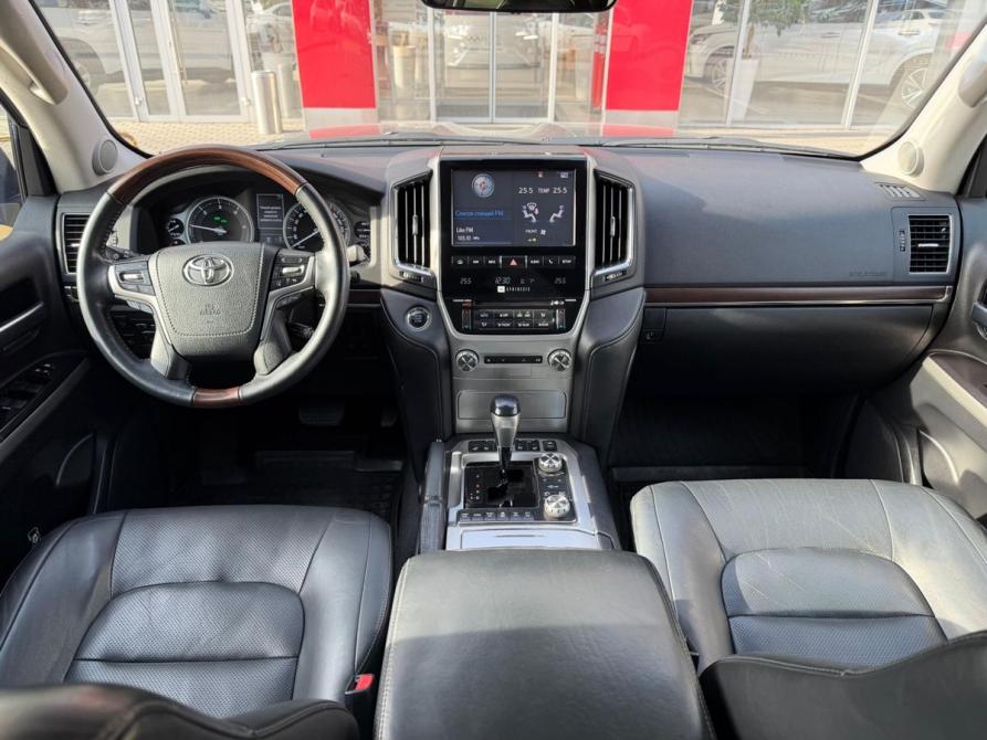 Toyota Land Cruiser 200 Series Рестайлинг 2 Ростов-на-Дону  - изображение 9