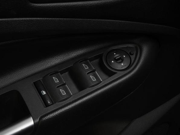 Ford Kuga II Рестайлинг с пробегом 2018 года, цена 1 857 077 рублей, 134579 км, внедорожник, Автокод Объявления
