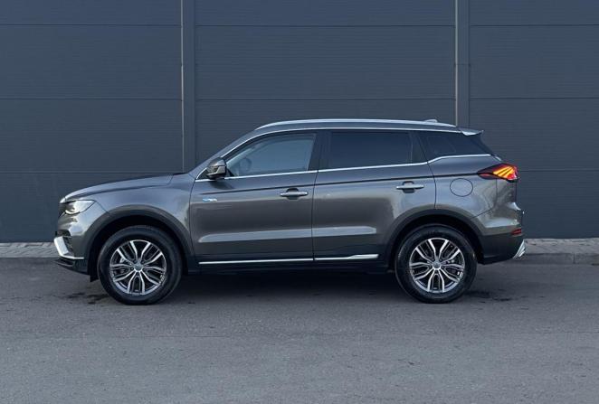 Geely Atlas Pro с пробегом 2024 года, цена 2 157 000 рублей, 46735 км, внедорожник, Автокод Объявления