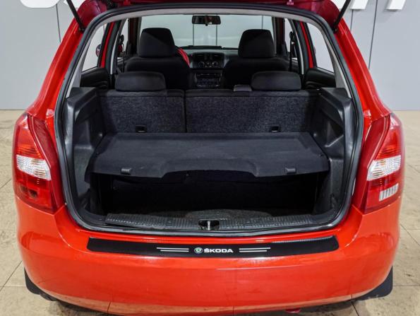 Skoda Fabia II Рестайлинг с пробегом 2012 года, цена 599 000 рублей, 111065 км, хэтчбек, Автокод Объявления