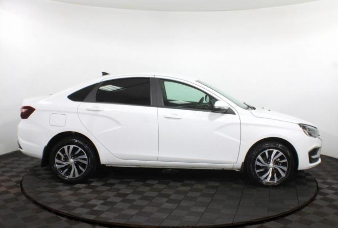 Lada (ВАЗ) Vesta I Рестайлинг (NG) с пробегом 2024 года, цена 1 360 000 рублей, 3890 км, седан, Автокод Объявления