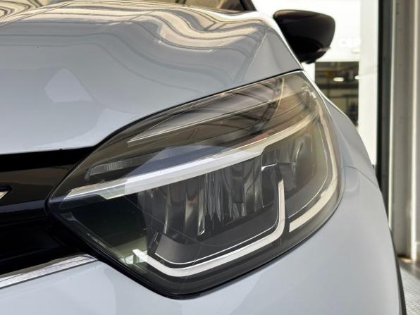 Renault Kaptur I Рестайлинг с пробегом 2021 года, цена 1 800 000 рублей, 44850 км, внедорожник, Автокод Объявления