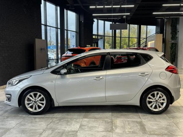 Kia Ceed II Рестайлинг с пробегом 2015 года, цена 1 120 000 рублей, 117774 км, хэтчбек, Автокод Объявления