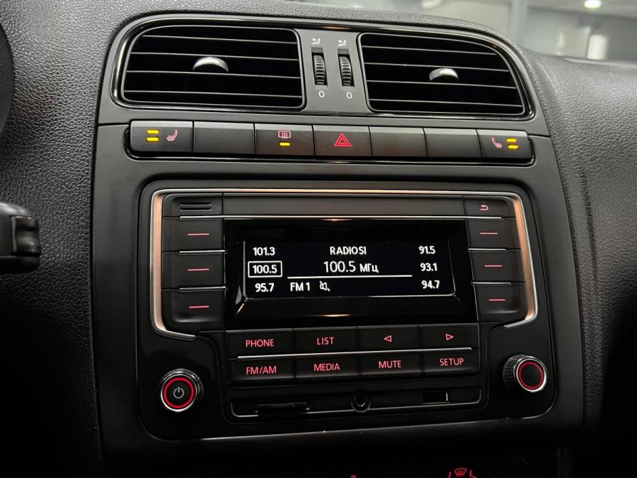 Volkswagen Polo V Рестайлинг Казань  - изображение 13