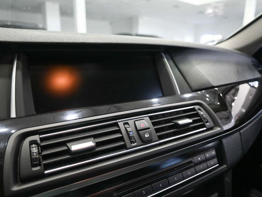 BMW 5 серии VI (F10/F11/F07) Рестайлинг Ростов-на-Дону  - изображение 18