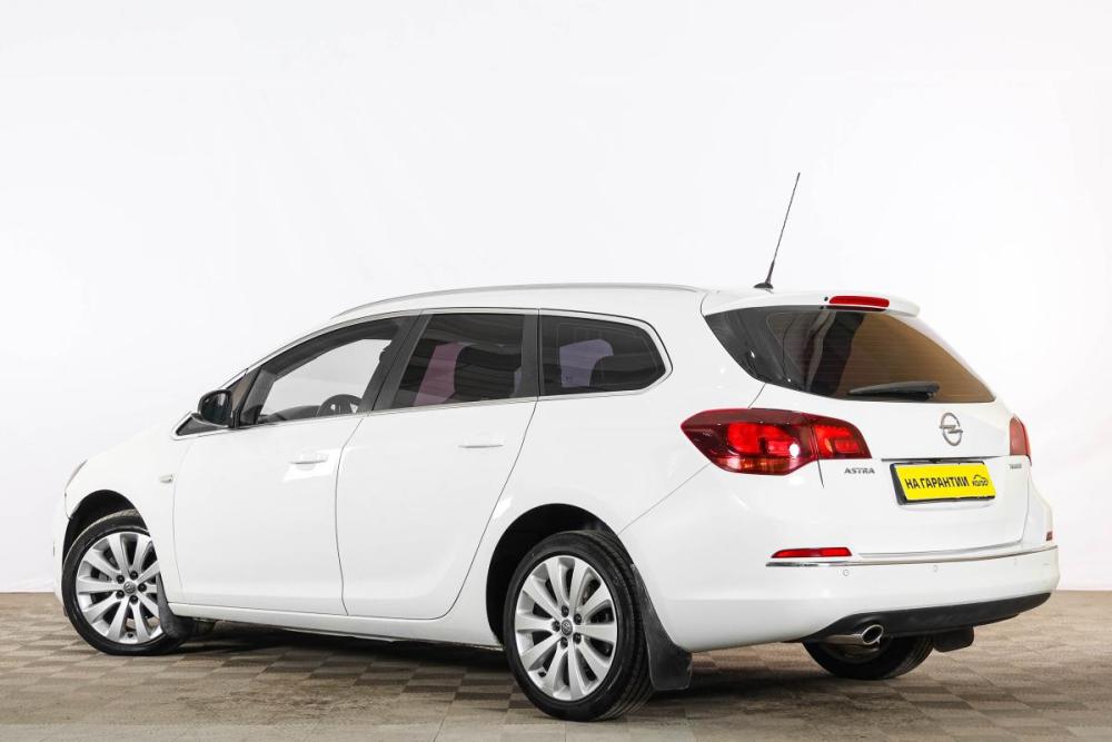 Opel Astra J Рестайлинг Тюмень  - изображение 5