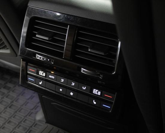 Volkswagen Touareg III с пробегом 2021 года, цена 4 899 000 рублей, 166964 км, внедорожник, Автокод Объявления