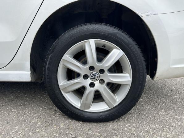 Volkswagen Polo V с пробегом 2012 года, цена 573 000 рублей, 204506 км, седан, Автокод Объявления