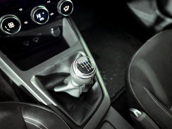 Renault Duster II с пробегом 2022 года, цена 1 630 000 рублей, 57197 км, внедорожник, Автокод Объявления