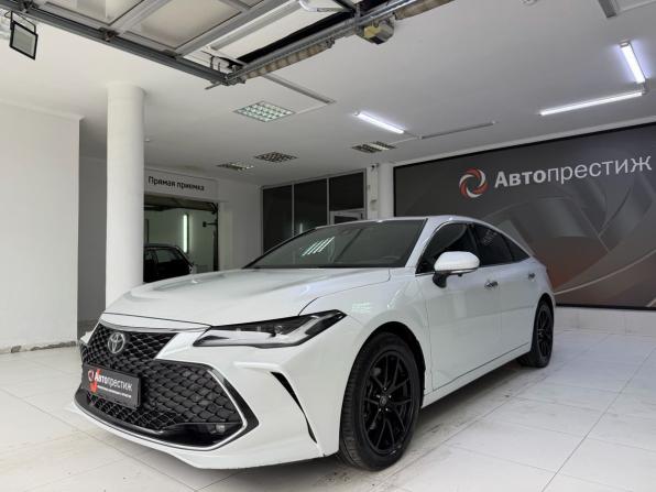 Toyota Avalon V с пробегом 2022 года, цена 3 190 000 рублей, 56000 км, седан, Автокод Объявления