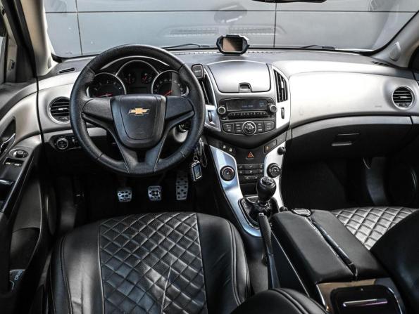 Chevrolet Cruze I Рестайлинг с пробегом 2013 года, цена 749 000 рублей, 293492 км, седан, Автокод Объявления