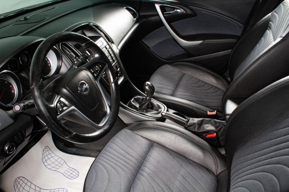 Opel Astra J Рестайлинг Сургут  - изображение 9