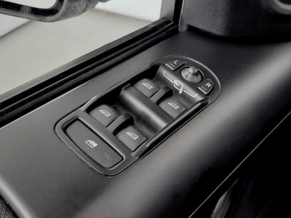 Land Rover Freelander II Рестайлинг 2 с пробегом 2013 года, цена 1 410 000 рублей, 286055 км, внедорожник, Автокод Объявления