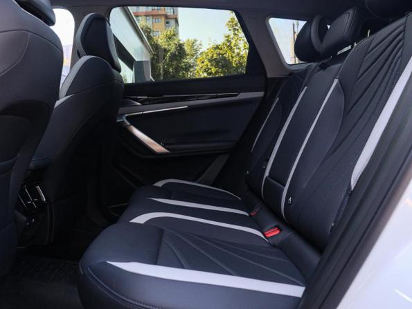 Geely Atlas II с пробегом 2024 года, цена 3 090 000 рублей, 18869 км, внедорожник, Автокод Объявления