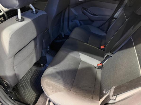 Ford Focus III с пробегом 2015 года, цена 860 000 рублей, 154818 км, хэтчбек, Автокод Объявления