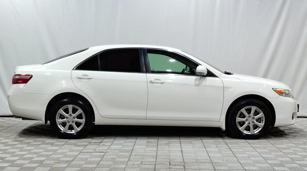 Toyota Camry VI (XV40) Рестайлинг Нижневартовск  - изображение 4