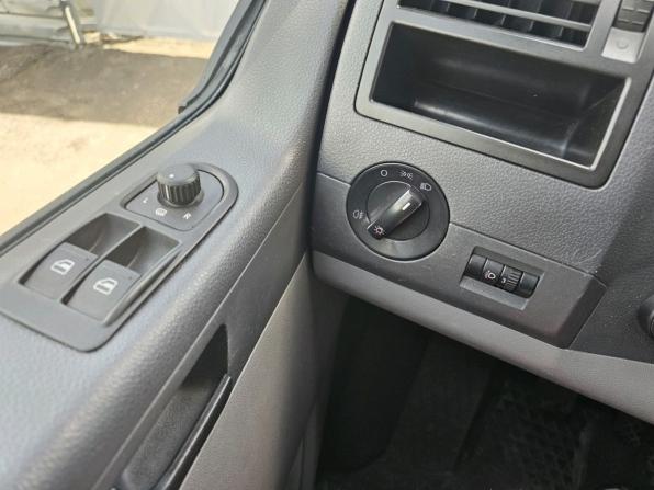 Volkswagen Transporter T5 с пробегом 2008 года, цена 1 099 000 рублей, 382663 км, фургон, Автокод Объявления
