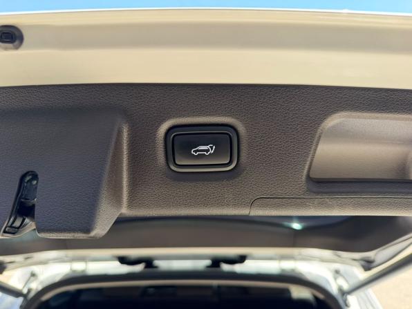 Hyundai Santa Fe IV с пробегом 2019 года, цена 2 720 000 рублей, 127792 км, внедорожник, Автокод Объявления