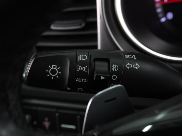 Kia Ceed III с пробегом 2019 года, цена 1 634 000 рублей, 141803 км, универсал, Автокод Объявления