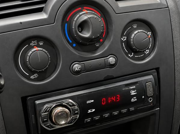 Renault Megane II с пробегом 2006 года, цена 235 000 рублей, 340000 км, седан, Автокод Объявления