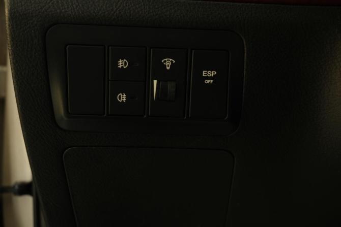 Hyundai Santa Fe II с пробегом 2006 года, цена 1 229 000 рублей, 237000 км, внедорожник, Автокод Объявления