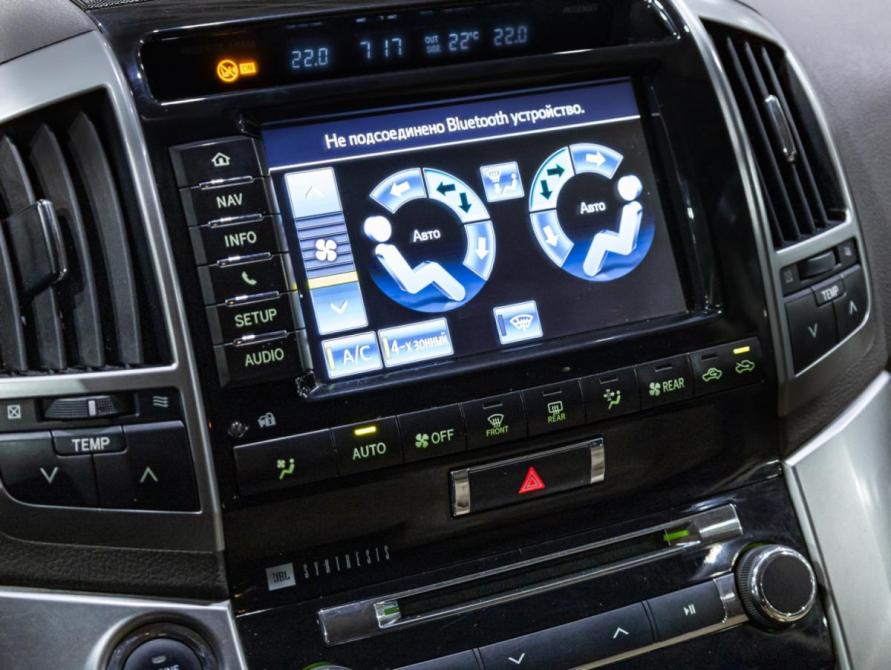 Toyota Land Cruiser 200 Series Рестайлинг 1 Санкт-Петербург  - изображение 20