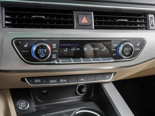 Audi A4 V (B9) Рестайлинг с пробегом 2019 года, цена 2 999 000 рублей, 77268 км, седан, Автокод Объявления