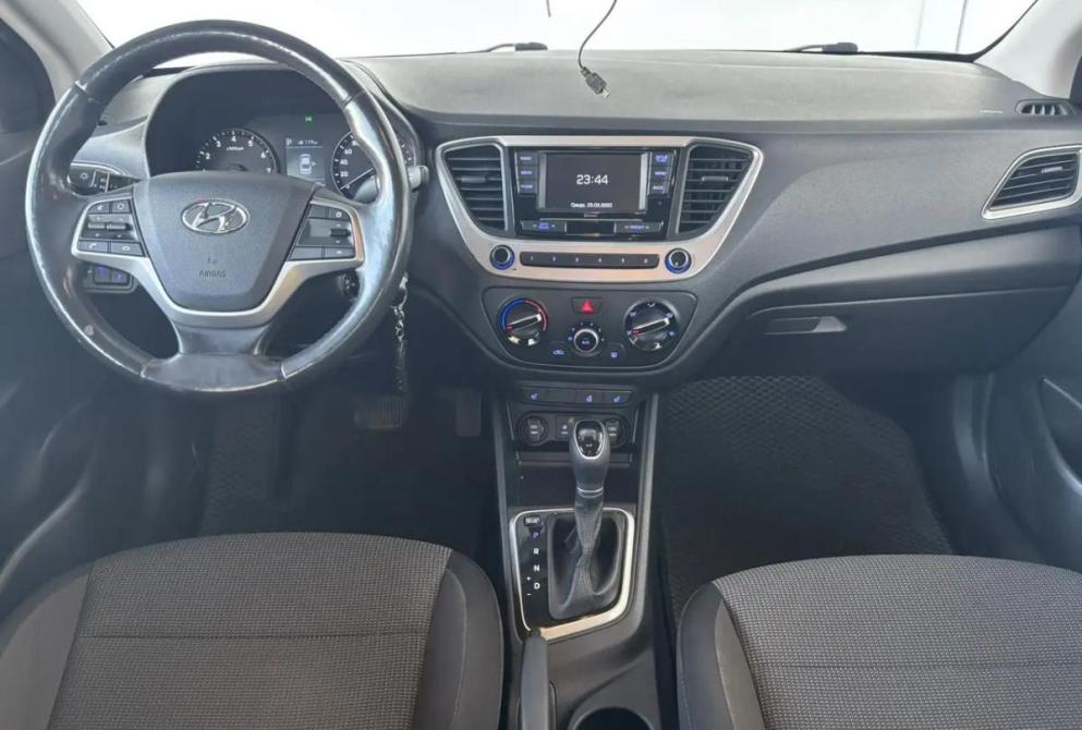 Hyundai Solaris II Киров  - изображение 12