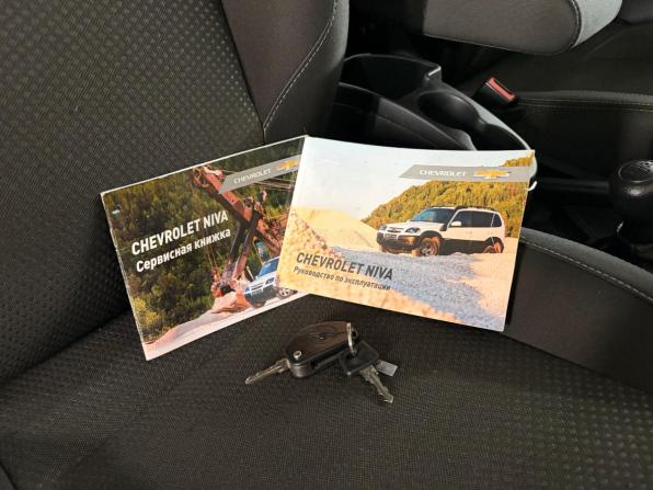 Chevrolet Niva I Рестайлинг с пробегом 2019 года, цена 830 000 рублей, 76422 км, внедорожник, Автокод Объявления