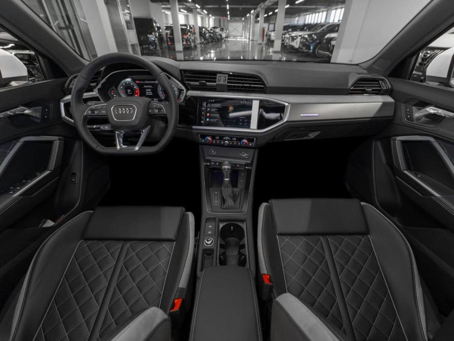 Audi Q3 II (F3) Москва  - изображение 8