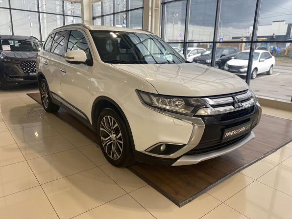 Mitsubishi Outlander III Рестайлинг с пробегом 2015 года, цена 1 350 000 рублей, 293338 км, внедорожник, Автокод Объявления