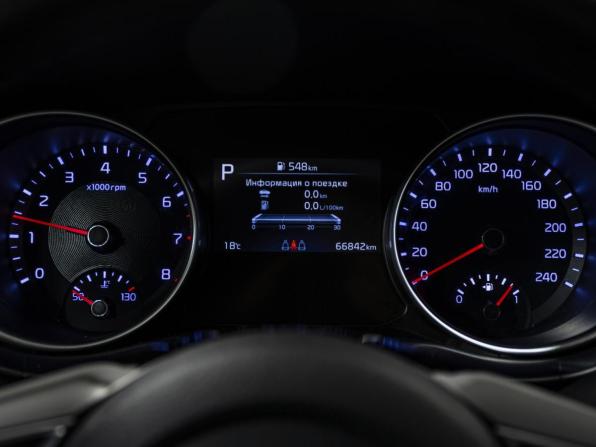 Kia Ceed III Рестайлинг с пробегом 2022 года, цена 1 970 000 рублей, 66839 км, хэтчбек, Автокод Объявления
