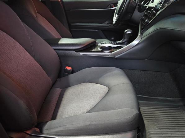 Toyota Camry VIII (XV70) Рестайлинг с пробегом 2021 года, цена 2 329 000 рублей, 123494 км, седан, Автокод Объявления