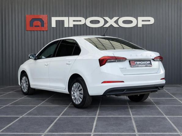 Skoda Rapid II с пробегом 2020 года, цена 1 427 000 рублей, 51980 км, лифтбек, Автокод Объявления