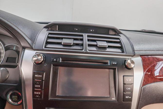 Toyota Camry VII (XV50) с пробегом 2012 года, цена 1 789 000 рублей, 262000 км, седан, Автокод Объявления