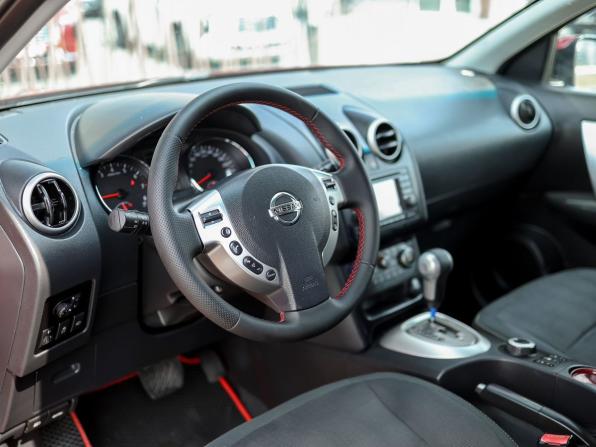 Nissan Qashqai I Рестайлинг с пробегом 2010 года, цена 949 000 рублей, 175263 км, внедорожник, Автокод Объявления