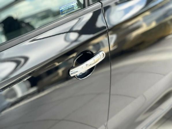 Skoda Rapid I с пробегом 2017 года, цена 1 095 000 рублей, 157286 км, лифтбек, Автокод Объявления