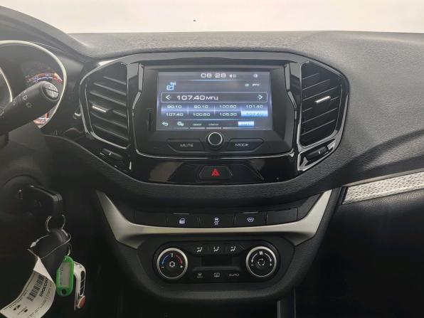 Lada (ВАЗ) Vesta I с пробегом 2019 года, цена 1 080 000 рублей, 112750 км, универсал, Автокод Объявления