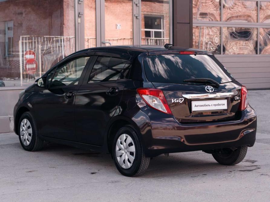 Toyota Vitz III (XP130) Новосибирск  - изображение 7
