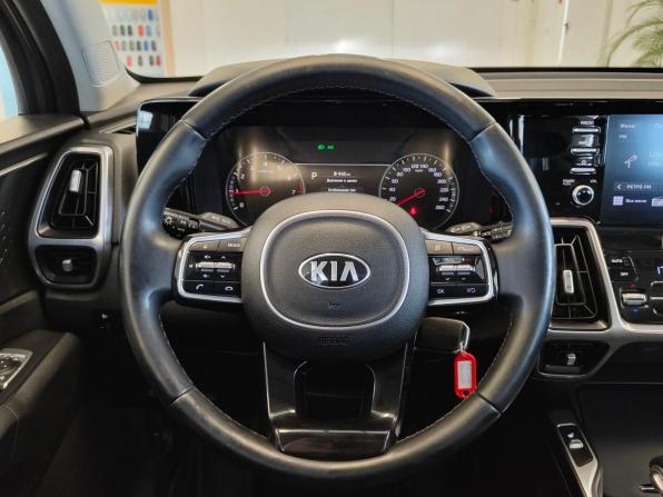 Kia Sorento IV с пробегом 2021 года, цена 2 899 000 рублей, 95379 км, внедорожник, Автокод Объявления