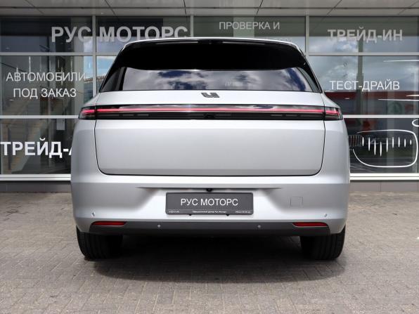Li Auto (Lixiang) L7 I с пробегом 2023 года, цена 6 500 000 рублей, 12686 км, внедорожник, Автокод Объявления
