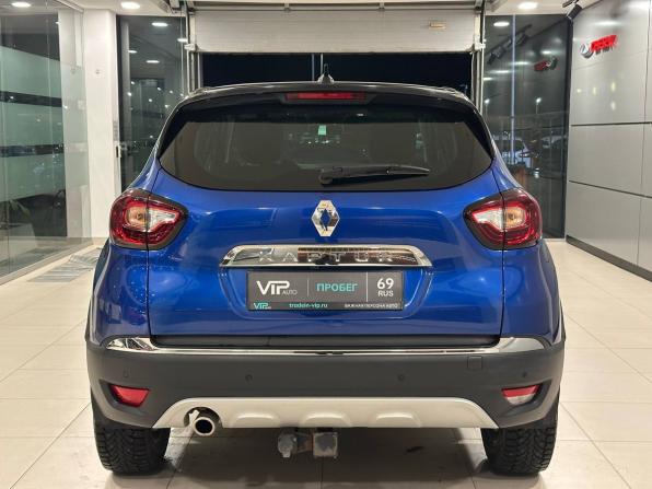 Renault Kaptur I Рестайлинг с пробегом 2021 года, цена 1 815 000 рублей, 41405 км, внедорожник, Автокод Объявления