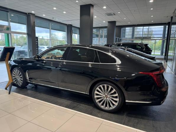 Новый Hongqi H9 I 2024 года, цена 5 880 000 рублей, седан, Автокод Объявления