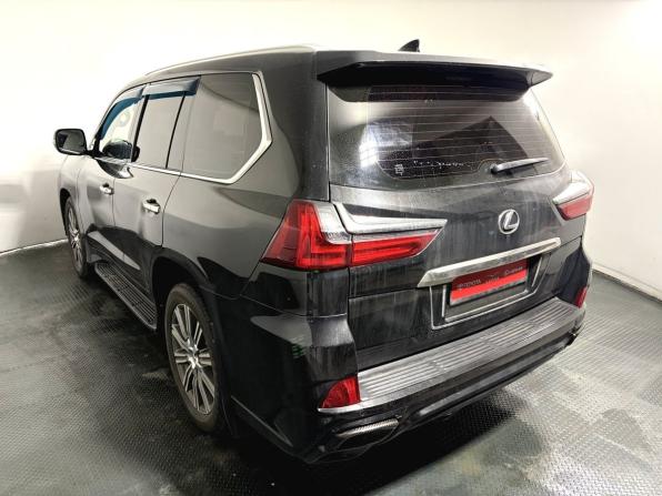 Lexus LX III Рестайлинг 2 с пробегом 2017 года, цена 6 700 000 рублей, 210683 км, внедорожник, Автокод Объявления