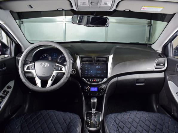 Hyundai Solaris I с пробегом 2012 года, цена 899 995 рублей, 186484 км, хэтчбек, Автокод Объявления