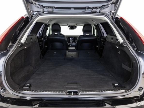 Volvo V90 Cross Country I с пробегом 2018 года, цена 3 199 000 рублей, 123933 км, универсал, Автокод Объявления