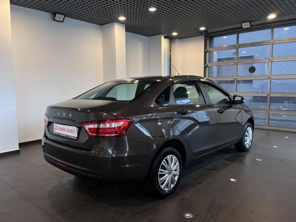 Lada (ВАЗ) Vesta I с пробегом 2018 года, цена 800 000 рублей, 99486 км, седан, Автокод Объявления
