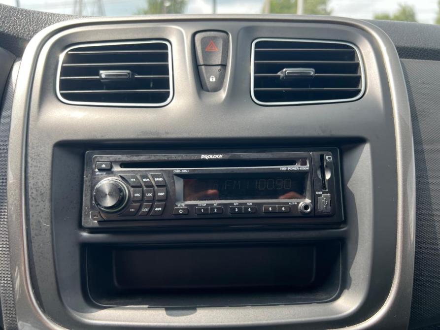 Renault Logan II Стерлитамак  - изображение 17