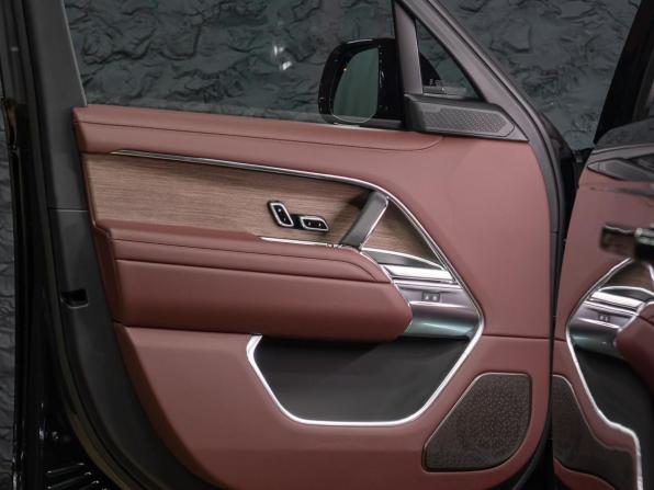 Новый Land Rover Range Rover V 2026 года, цена 27 990 000 рублей, внедорожник, Автокод Объявления