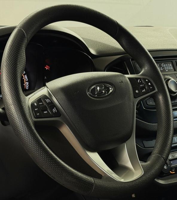 Lada (ВАЗ) Vesta I Москва  - изображение 11